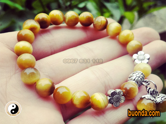Mệnh Thổ Nên đeo Gì