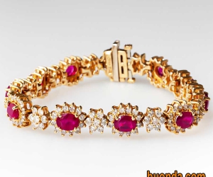 Vòng tay lắc tay bằng đá ruby đỏ