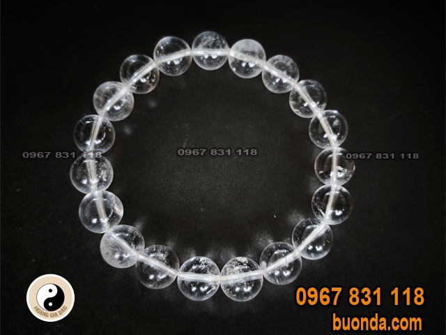 Mệnh kim đeo vòng tay màu gì vòng phong thủy mệnh kim bao nhiêu hạt