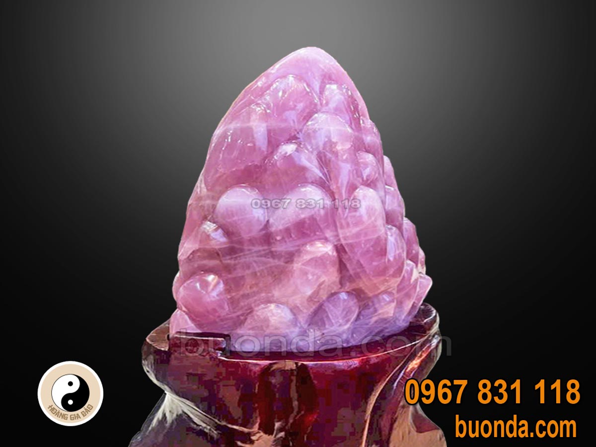 thach-anh-hong-hop-menh-gi